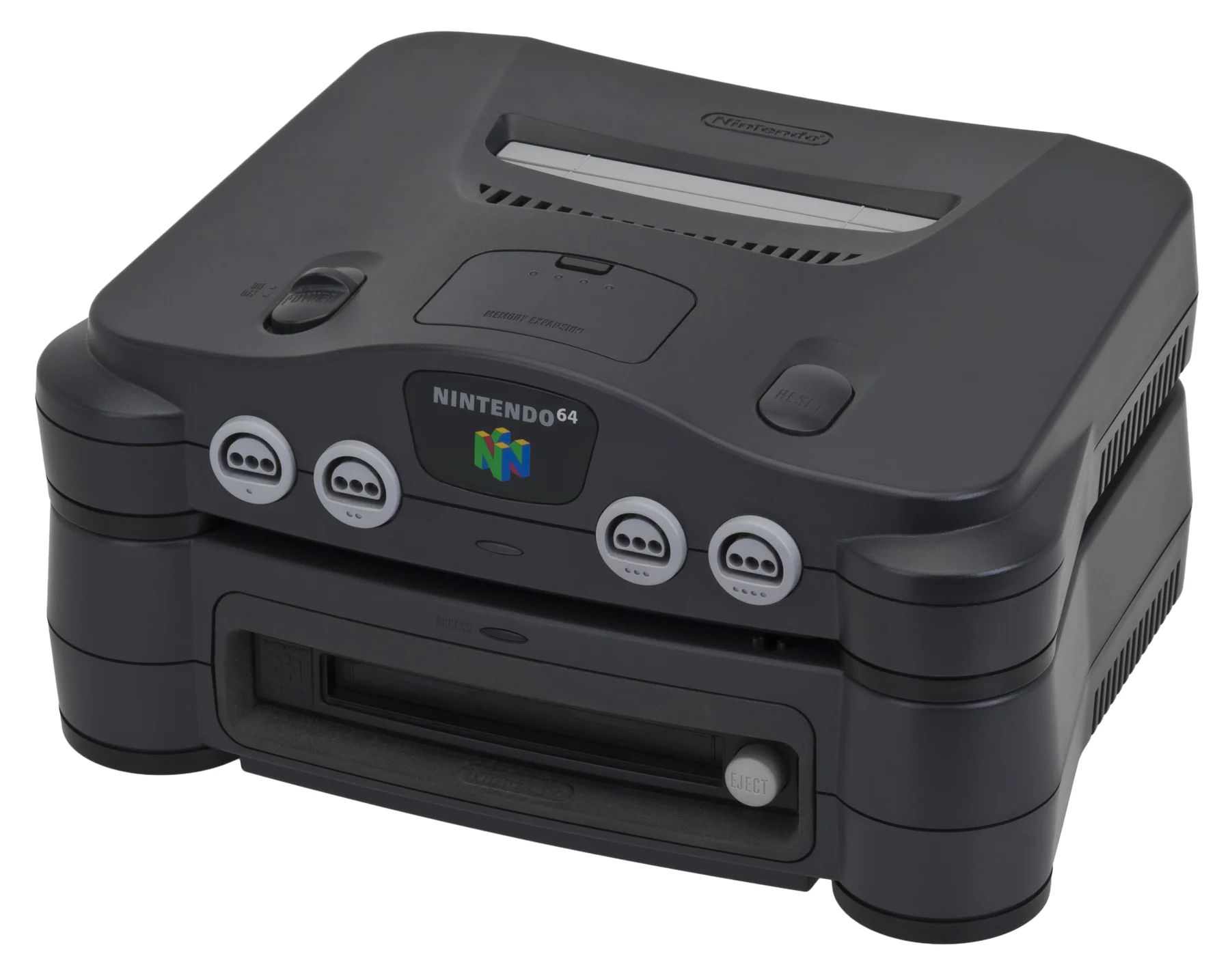 Une console Nintendo 64 noire posée sur le bloc 64DD, l'extension à lecteur de disquettes qui se fixe sous la console