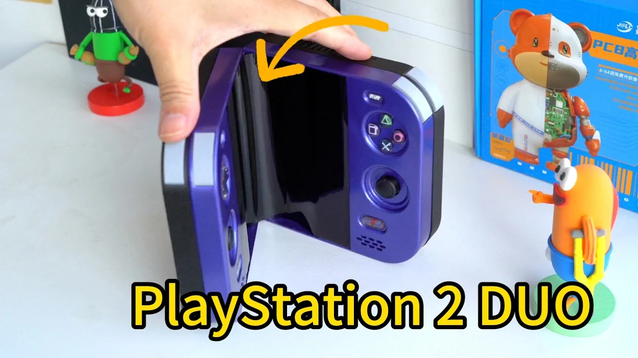 Vignette de la vidéo Creating a Foldable PlayStation 2 Handheld de LCLDIY